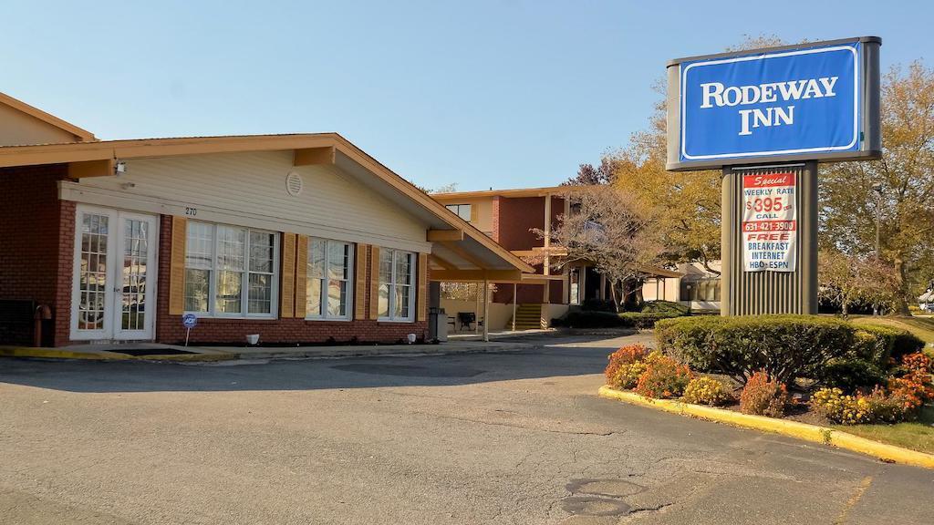 Rodeway Inn Huntington Station - Melville Extérieur photo